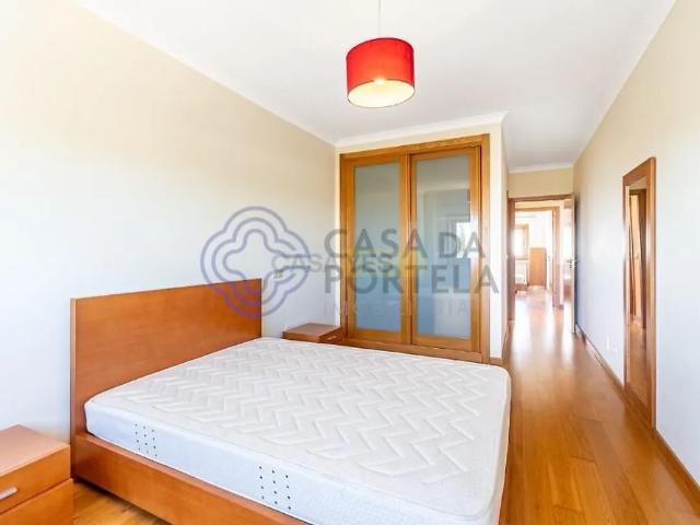 Apartamento alugar em Núcleo Urbano Histórico de Oeiras, Oeiras