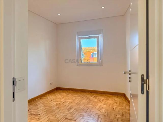 Apartamento alugar em Bairro da Encarnação, Lisboa