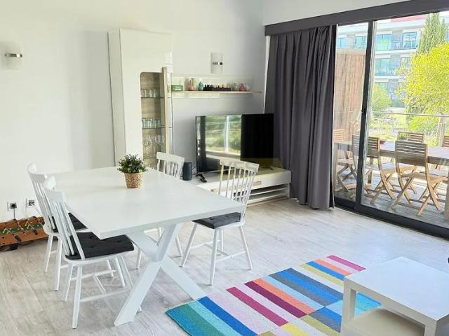 Apartamento alugar em Quarteira, Loulé