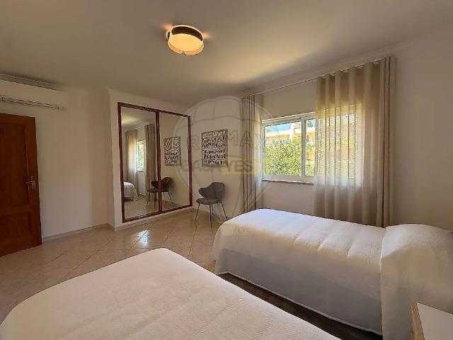 Apartamento alugar em Quarteira, Loulé