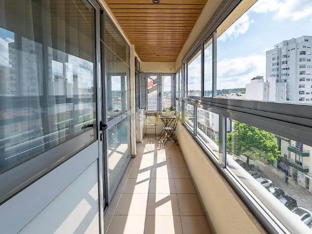 Apartamento alugar em Rio Maior, Santarém