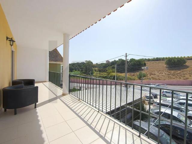 Apartamento alugar em Núcleo Urbano Histórico de São Domingos de Rana, Cascais