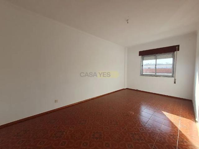 Apartamento alugar em Camarinha, Setúbal