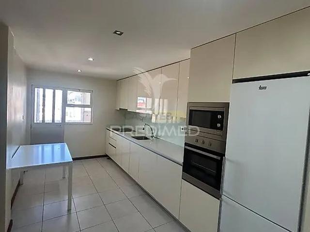 Apartamento alugar em Santa Maria Da Feira, Aveiro