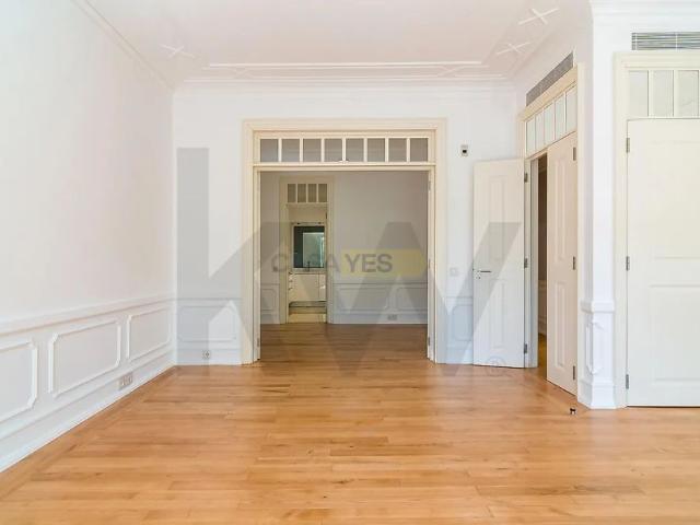 Apartamento alugar em Avenidas Novas, Lisboa