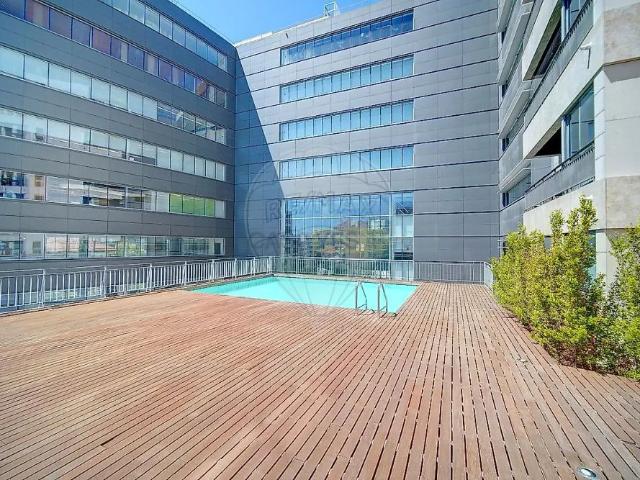 Apartamento alugar em Santo António, Lisboa