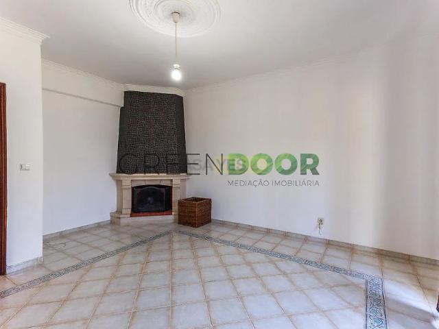 Apartamento alugar em Seixal, Setúbal
