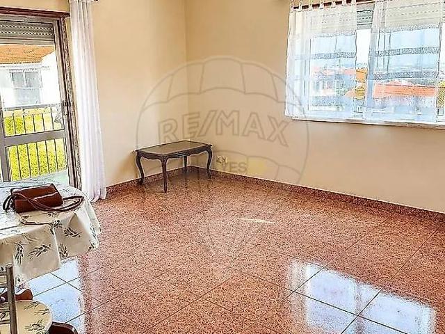 Apartamento alugar em Bairro da Fonte Longa, Sintra (Santa Maria e São Miguel, São Martinho e São Pedro de Penaferrim)