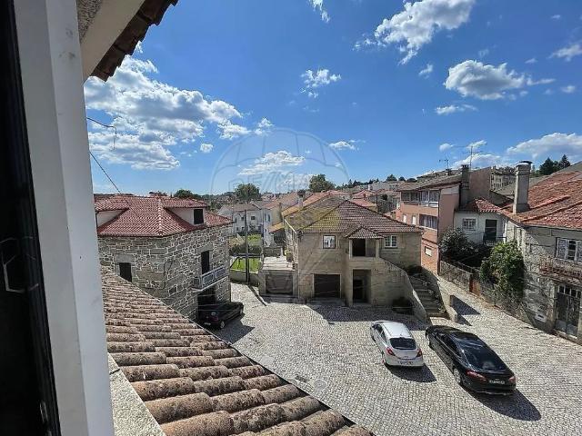 Apartamento alugar em Vila Nova De Paiva, Viseu