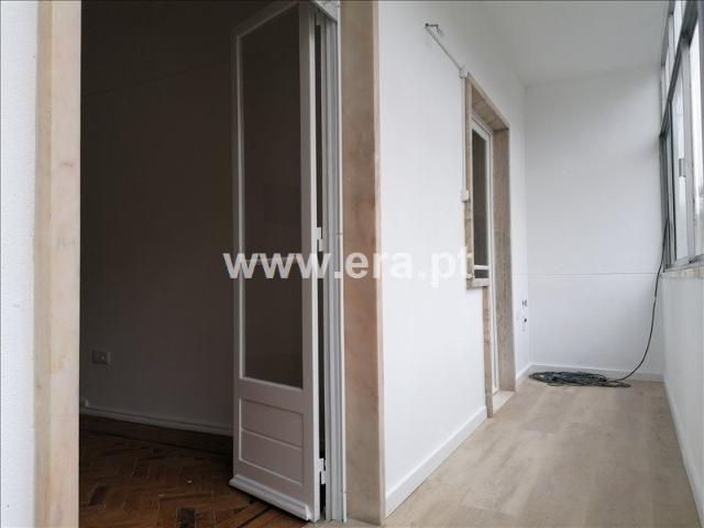 Apartamento alugar em Quinta do Cabrinha, Lisboa
