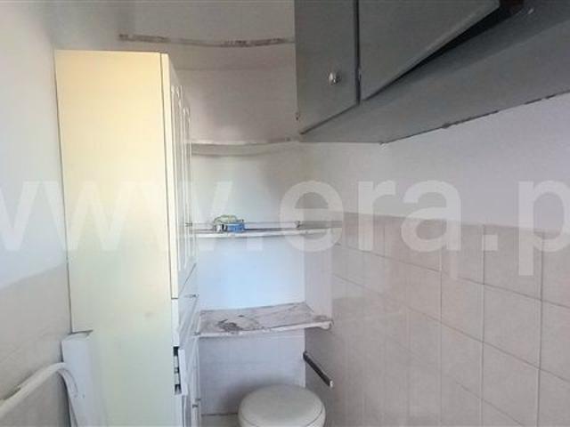 Apartamento alugar em Baixa da Banheira e Vale da Amoreira, Moita