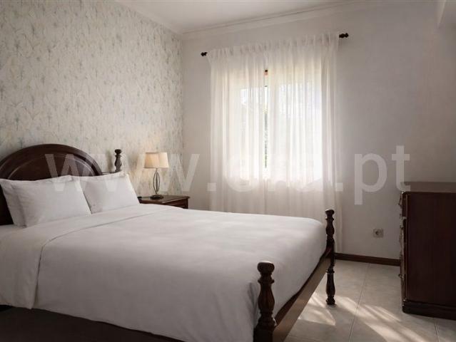 Apartamento alugar em Nazaré