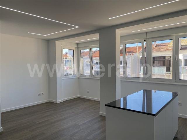 Apartamento alugar em Póvoa de Santo Adrião e Olival Basto, Odivelas