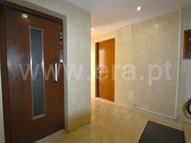 Apartamento alugar em Conjunto Urbano da Ribeira, Porto