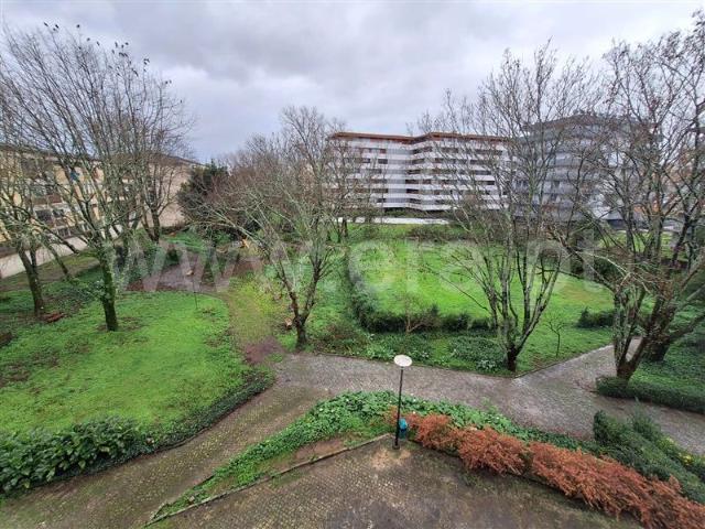 Apartamento alugar em Pereiró, Porto