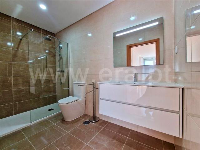 Apartamento alugar em Celorico (São Pedro e Santa Maria) e Vila Boa do Mondego, Celorico da Beira