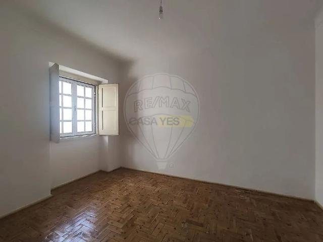 Apartamento alugar em Abrantes (São Vicente e São João) e Alferrarede, Abrantes