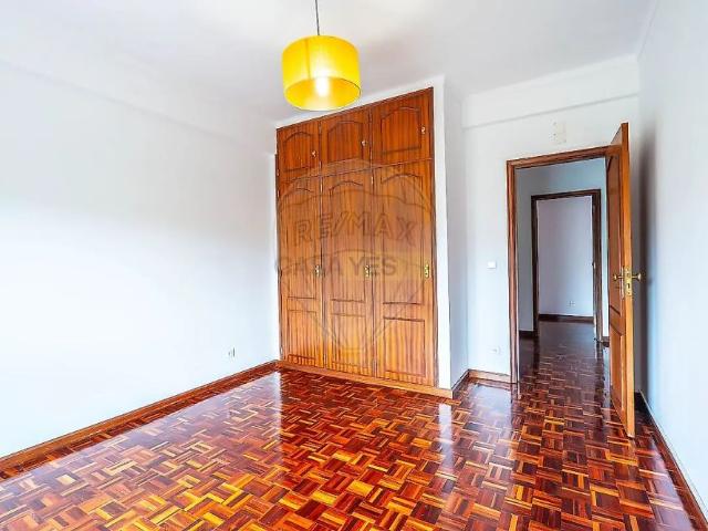Apartamento alugar em Abrantes (São Vicente e São João) e Alferrarede, Abrantes