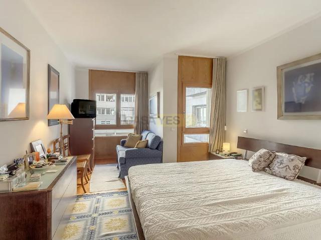 Apartamento alugar em São Francisco Xavier, Lisboa