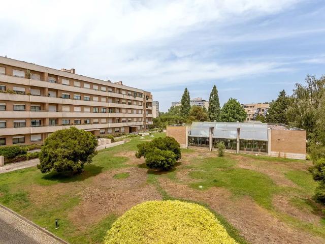 Apartamento alugar em Porto, Aldoar