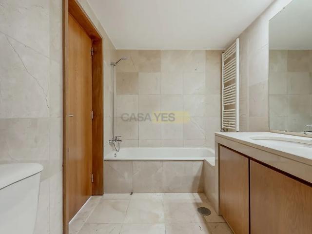 Apartamento alugar em Porto, Cedofeita