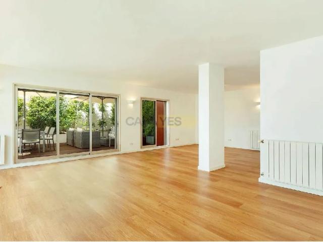 Apartamento alugar em Alto de Santa Catarina, Oeiras