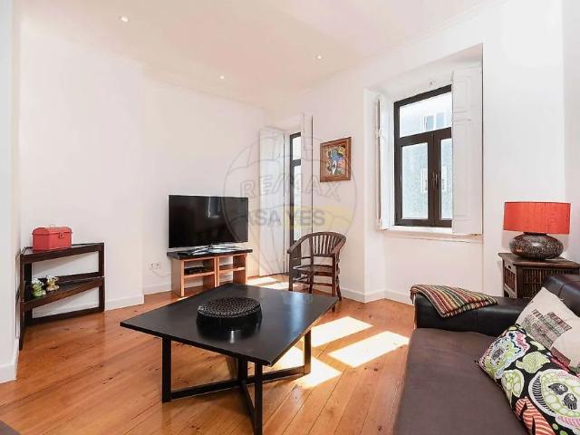 Apartamento alugar em Baixa de Algés, Oeiras