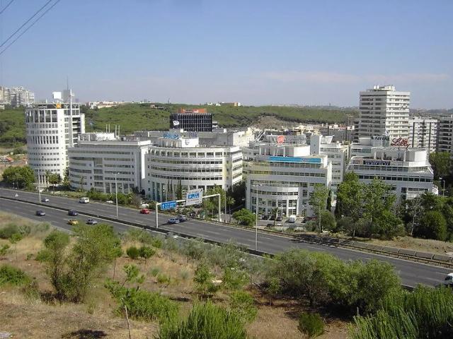 Apartamento alugar em Núcleo Urbano Histórico de Algés, Oeiras