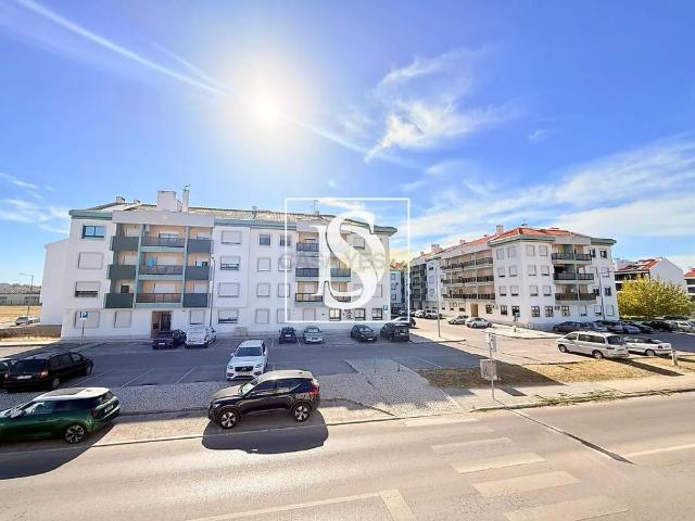 Apartamento alugar em Bairro das Morçoas, Moita