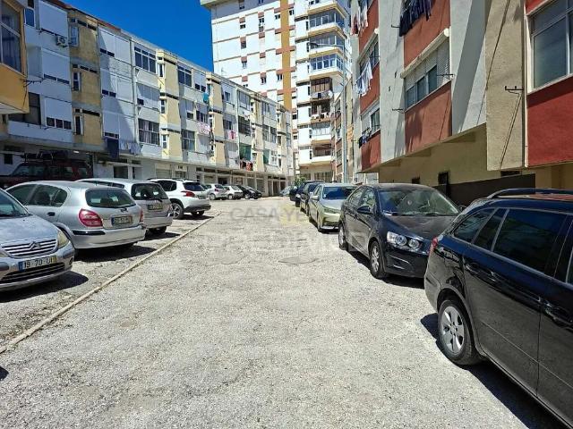 Apartamento alugar em Verderena, Setúbal