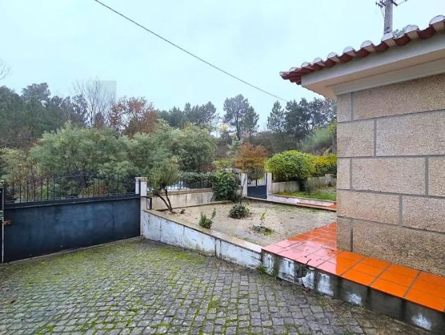 Apartamento alugar em Ataúdes, Amarante