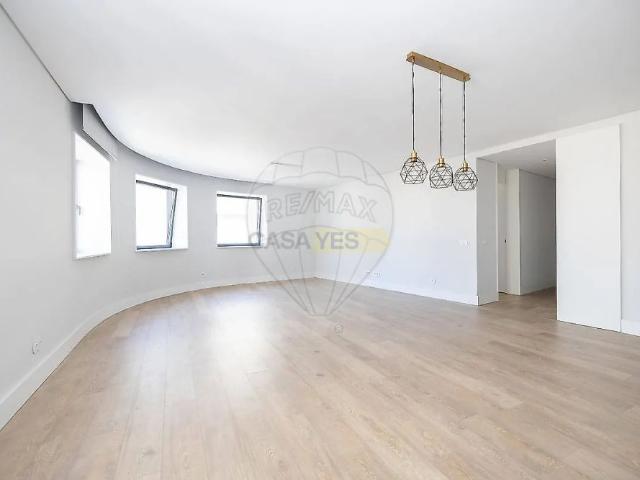 Apartamento alugar em Avenidas Novas, Lisboa