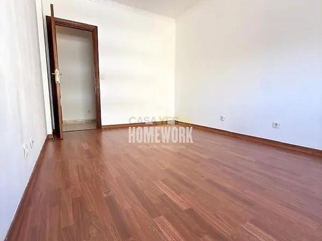 Apartamento alugar em Alto do Seixalinho, Alto do Seixalinho, Santo André e Verderena