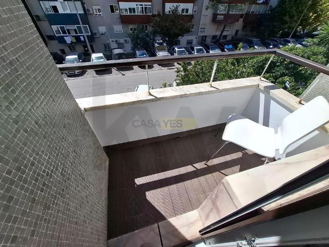 Apartamento alugar em São Francisco Xavier, Lisboa