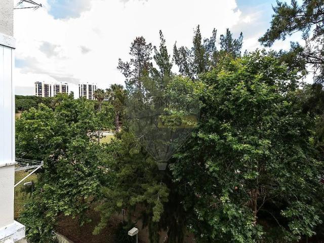 Apartamento alugar em São Francisco Xavier, Lisboa