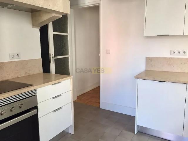 Apartamento alugar em Quinta do Cabrinha, Lisboa