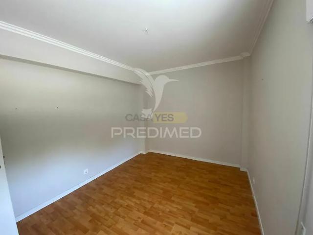 Apartamento alugar em Carregado e Cadafais, Alenquer