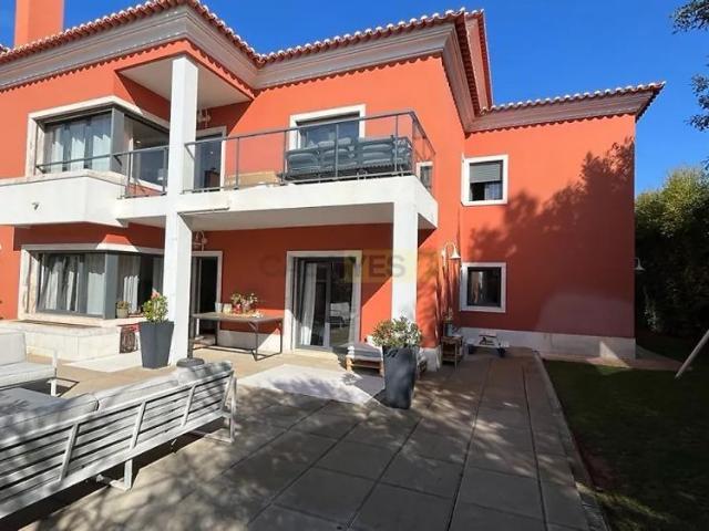 Apartamento alugar em Bairro do Rosário, Cascais