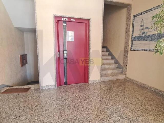 Apartamento alugar em Bairro do Rosário, Cascais