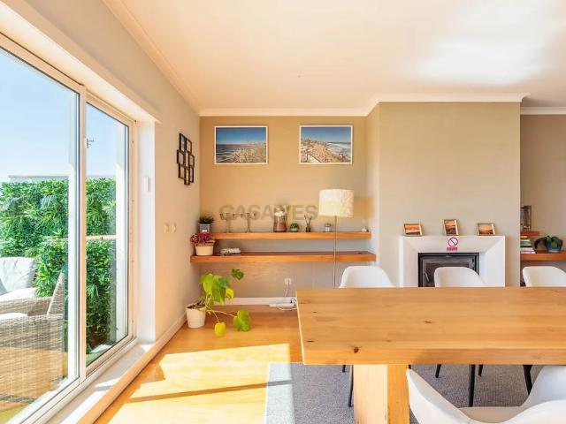 Apartamento alugar em Carcavelos, Cascais