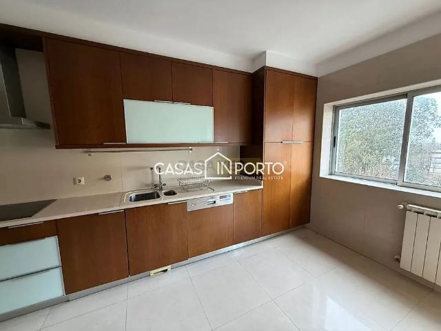Apartamento alugar em Maia, Barca