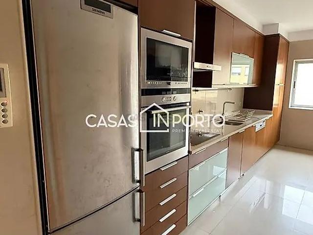 Apartamento alugar em Maia, Barca