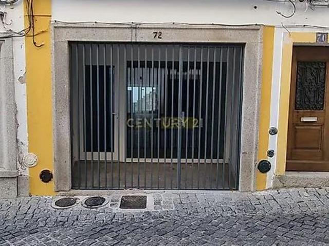 Apartamento alugar em Évora (São Mamede, Sé, São Pedro e Santo Antão), Évora