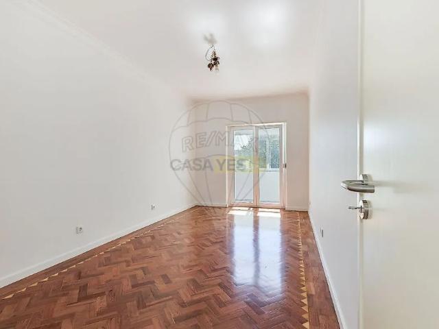 Apartamento alugar em Venda Nova, Amadora