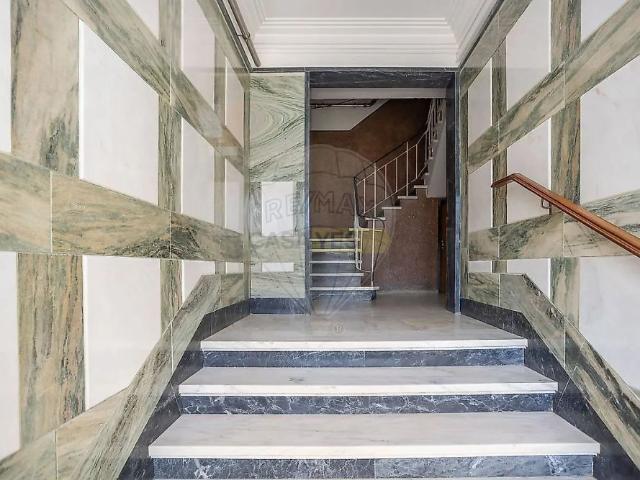 Apartamento alugar em Quinta do Janeiro, Almada