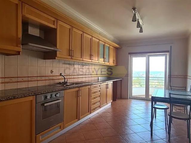 Apartamento alugar em Bairro dos Capuchos, Leiria