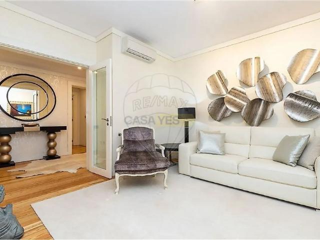 Apartamento alugar em Misericórdia, Lisboa