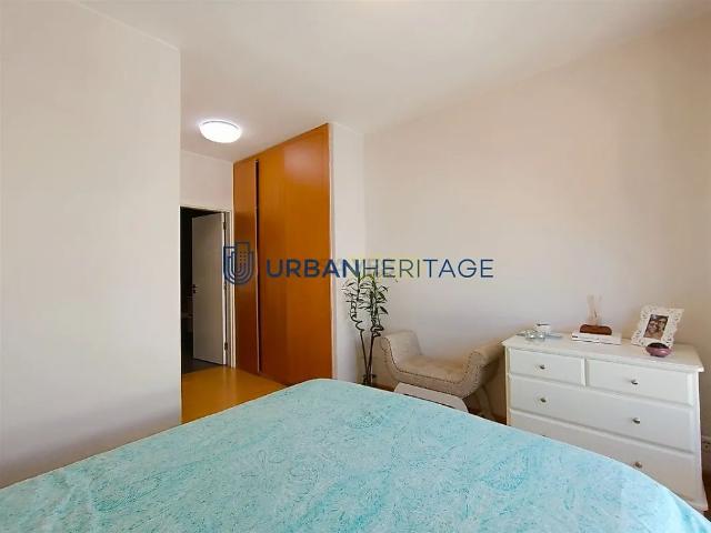 Apartamento alugar em Santiago Dos Velhos, Lisboa