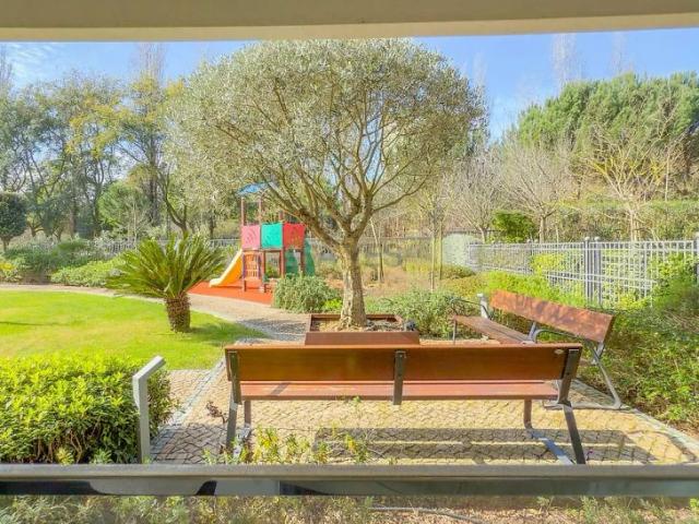Apartamento alugar em Espargal, Oeiras