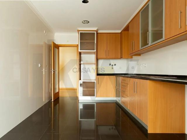 Apartamento alugar em Caspolima, Oeiras